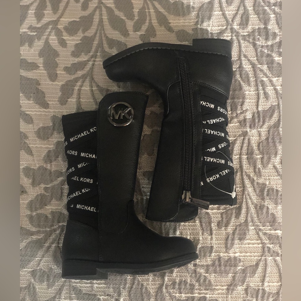 Girls MK Boots